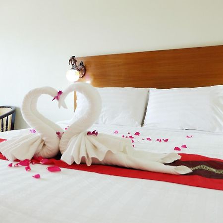 Chaophayathara Riverside Hotel Chai Nat Εξωτερικό φωτογραφία