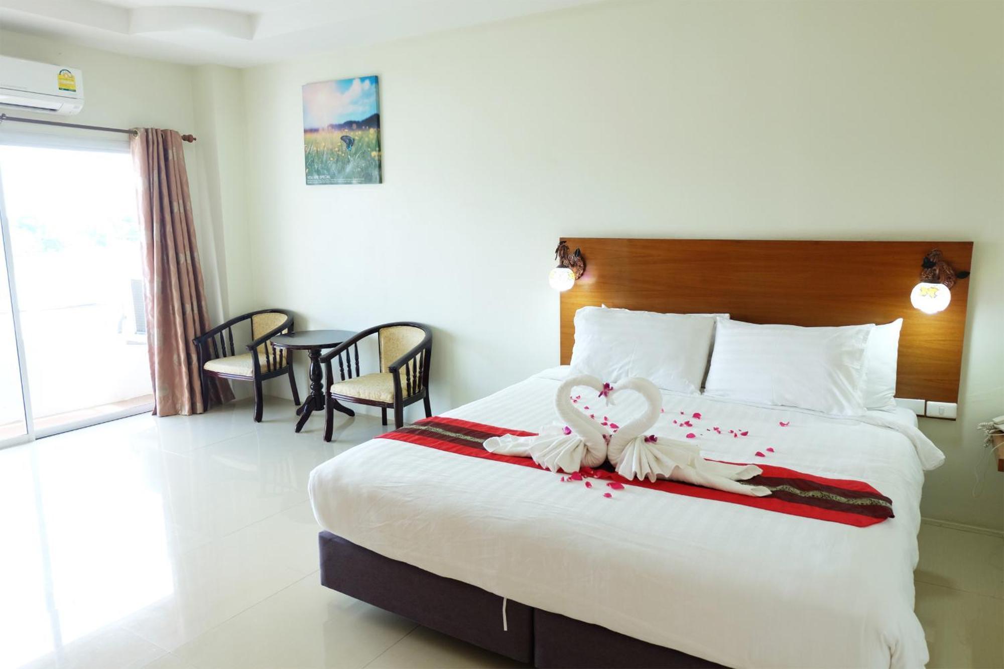 Chaophayathara Riverside Hotel Chai Nat Εξωτερικό φωτογραφία