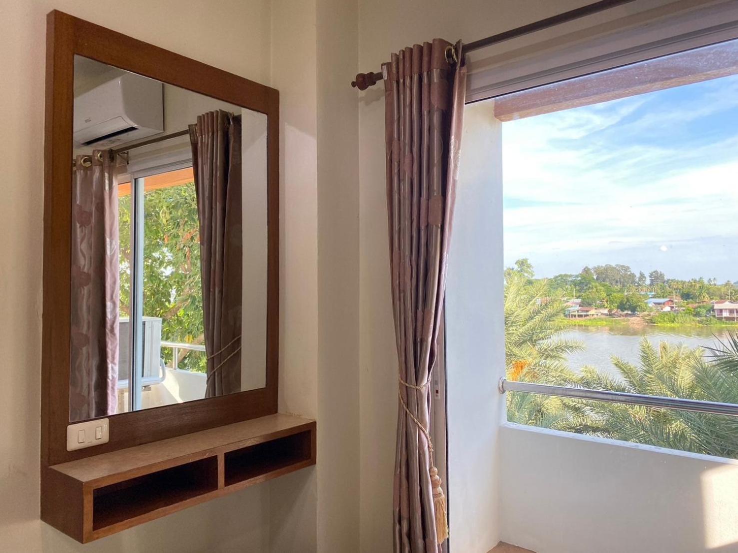 Chaophayathara Riverside Hotel Chai Nat Εξωτερικό φωτογραφία