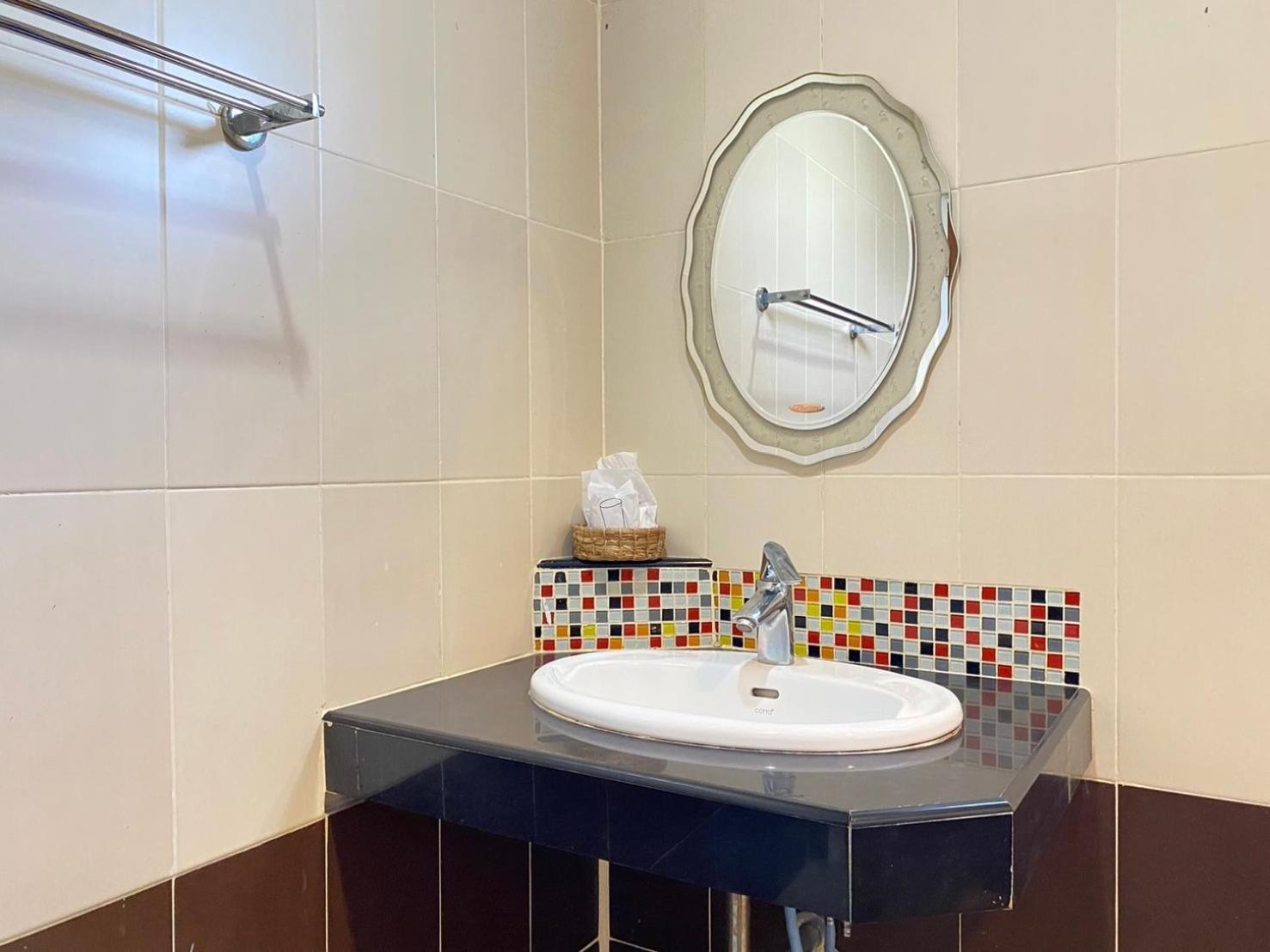 Chaophayathara Riverside Hotel Chai Nat Εξωτερικό φωτογραφία